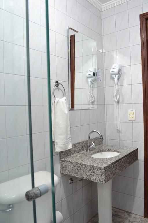בויטובה Hotel Rafeli מראה חיצוני תמונה