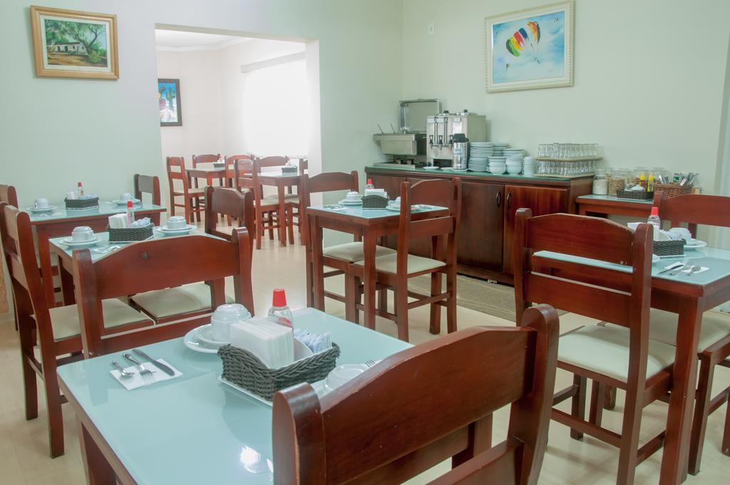 בויטובה Hotel Rafeli מראה חיצוני תמונה